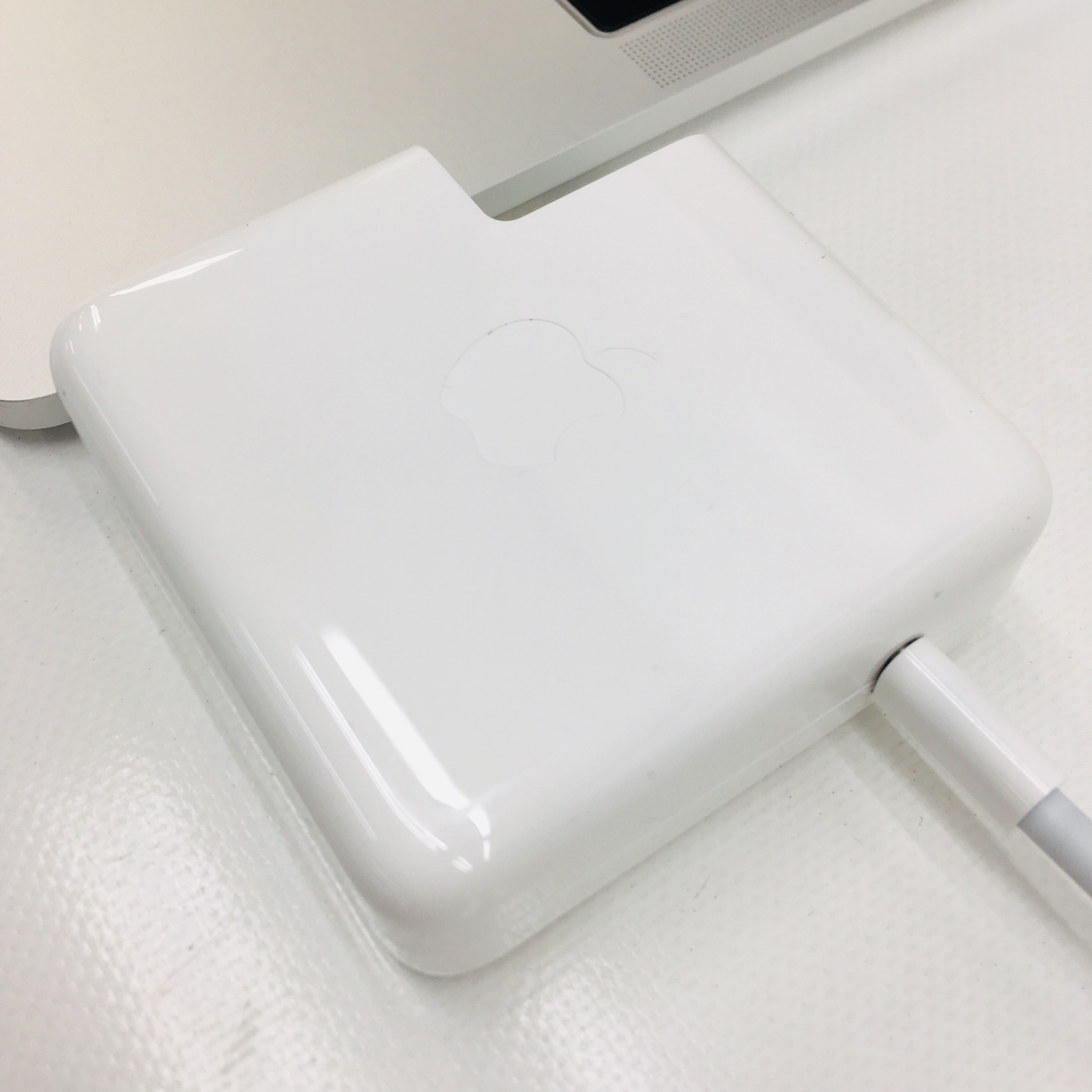 does a 2015 macbook pro ssd drive
